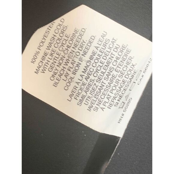 Express Women's Spaghetti Color Block Black/White Top Size M - Picture 3 of 10